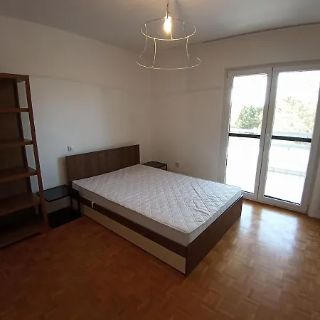 House Godec