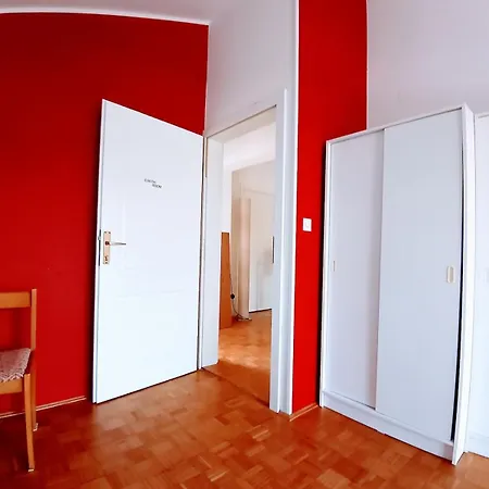 House Godec דירה